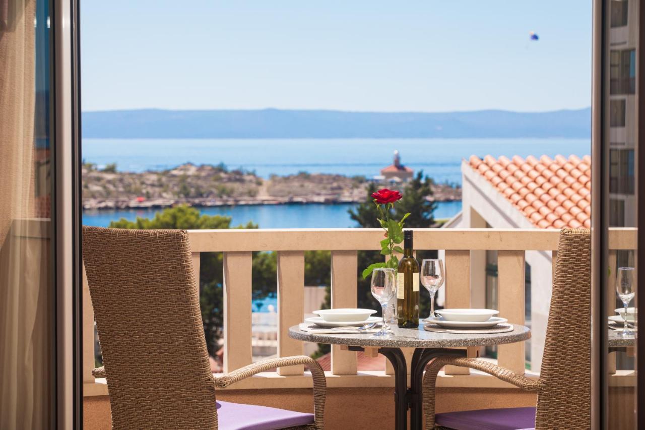 Apartments Petrovic Makarska Exterior photo
