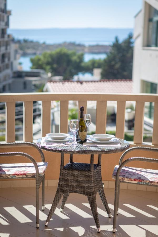 Apartments Petrovic Makarska Exterior photo