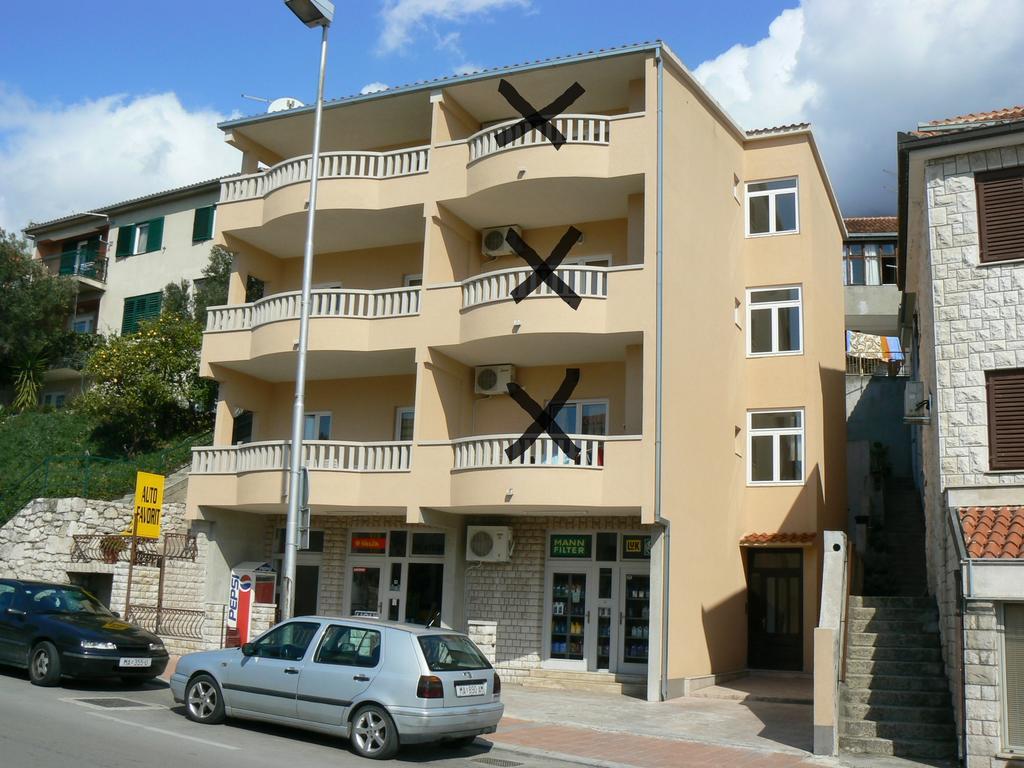 Apartments Petrovic Makarska Room photo
